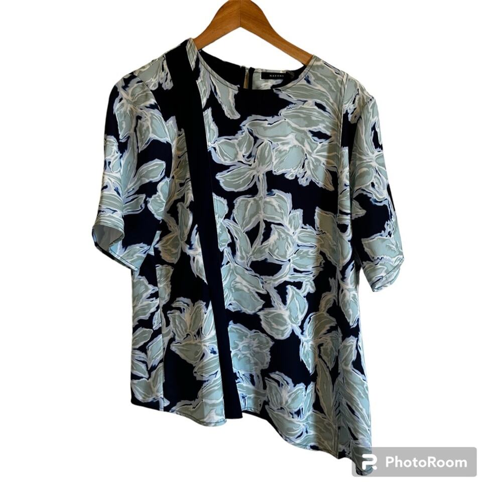 Natori women’s blouse medium blue‎ white